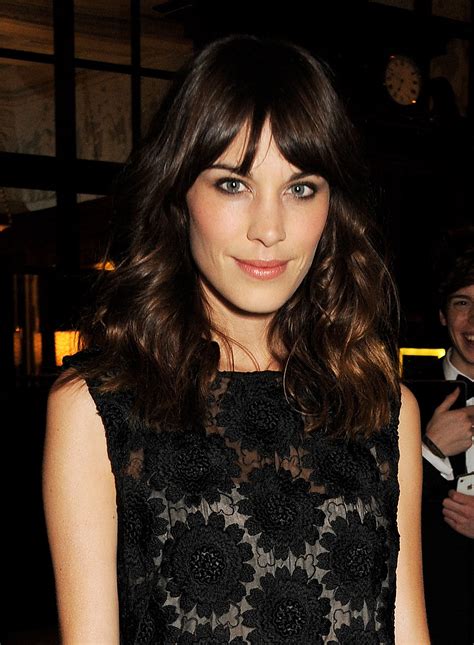 Alexa Chung 60 Trendy Bangs For All Face Shapes And Hair Textures