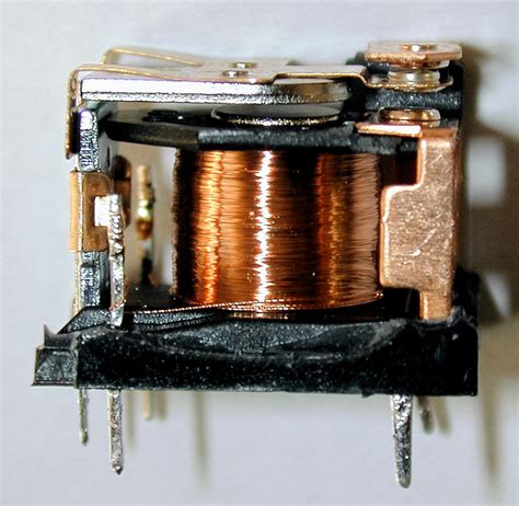 relay  electromechanical amplifier