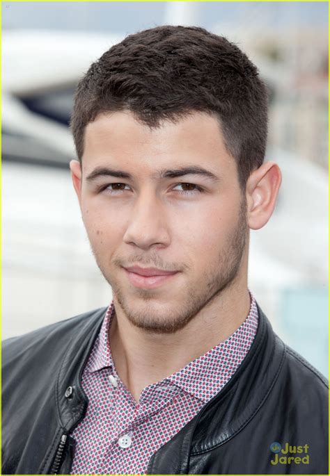 nick jonas drops two new songs teacher and wildnerness listen here photo 730727 photo