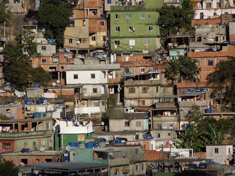 brazil slums mansions places