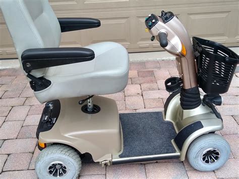 pride legend  wheel mobility scooter buy sell  electric wheelchairs mobility