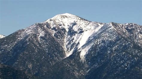 hikers fall die  rescued  southern californias  mt