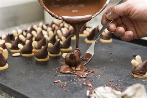 flourish   marketing  chocolate making