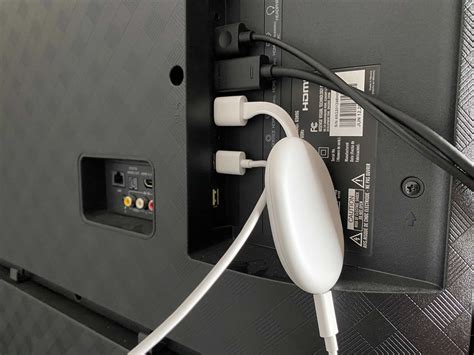 connect  chromecast power cord   tv usb port android