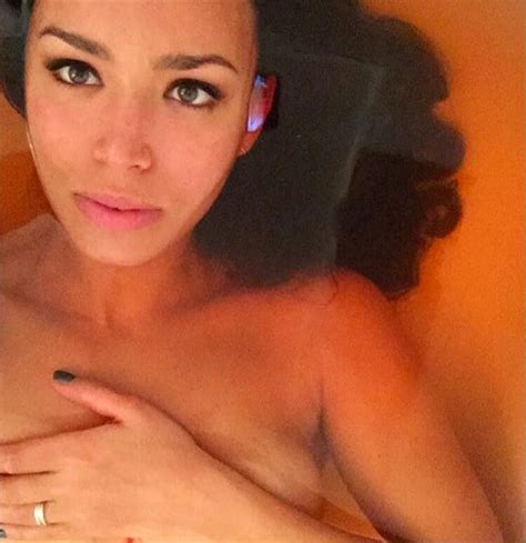 Actress Ilfenesh Hadera Nude In The Bathtub — Private Photos