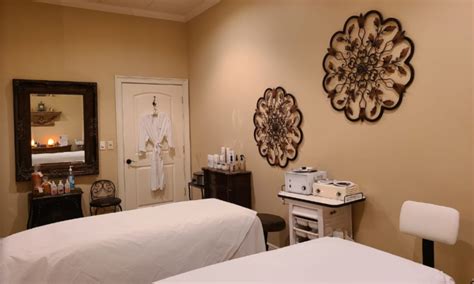 hand and stone massage and facial spa contacts location and reviews