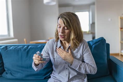what is severe asthma symptoms diagnosis and treatment