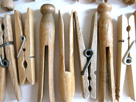 vintage wood clothespins variety  clothes pins clip style