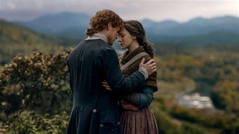 ‘outlander sparks fly when brianna and roger reunite