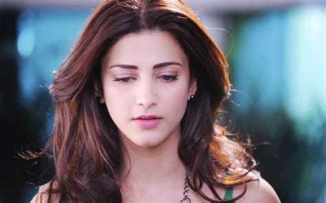 shruti haasan biography wiki age height husband religion caste and more