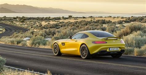 The New Mercedes Amg Gt Is A 503bhp V8 Super Coupe With Mega Sex Appeal