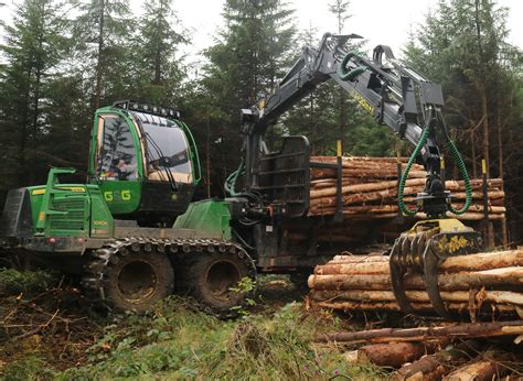 pics laois brothers cut  teeth  forestry business
