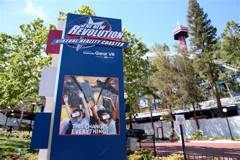 [photo] Samsung And Six Flags Launch Virtual Reality