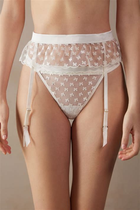 women s garters and garter belts in lace and satin intimissimi