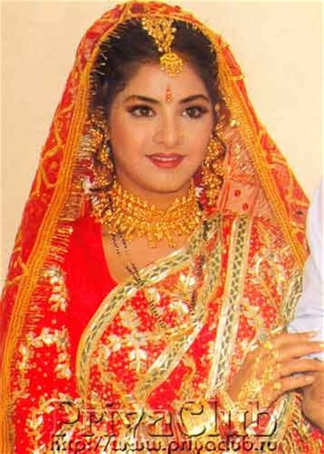 Divya Bharti Hottest Wallpaper