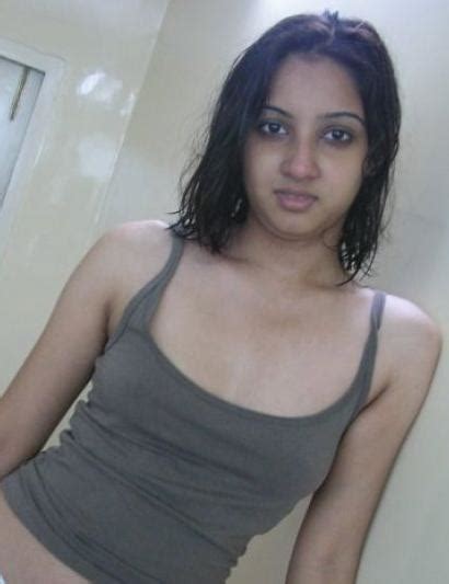 latest desi girls fans lahore hera mandi girls pictures and details