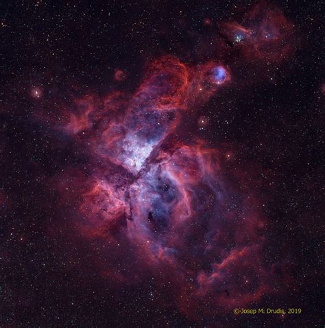 ngc  eta carinae nebula  wide field astrodrudis
