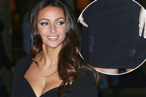 michelle keegan looks astonishingly perfect as she poses