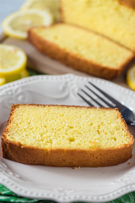 irresistibly easy lemon pound cake flour   fingers