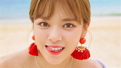 Jeongyeon Yoo Jeong Yeon 4k 8k Hd Wallpaper