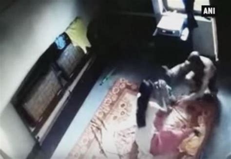 Man Catches Wife On Cctv Viciously Beating And Strangling 1 Year Old