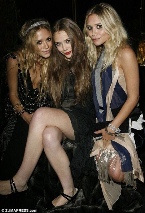 Mary Kate And Ashley Olsen S Little Sister Elizabeth Is All Grown Up In