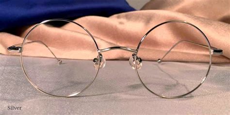 signature metal round eyeglasses in gold silver or black focusers