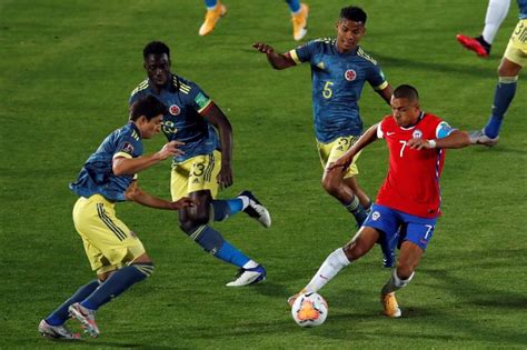 colombia  chile imagenes del partido de la segunda fecha de las eliminatorias mundial qatar