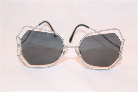 vintage silver tone oversized bug eye sunglasses etsy vintage