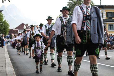 getting your lederhosen on a guide to the iconic trousers expatica