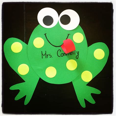 ideas  frog projects  preschoolers home family style