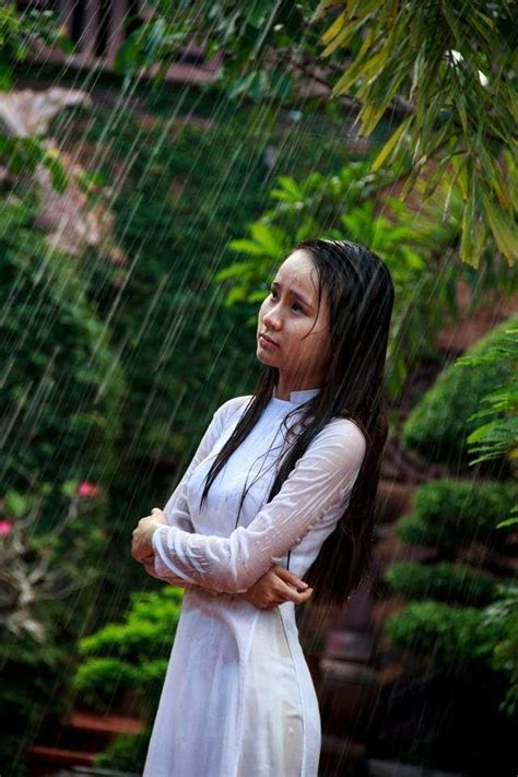 Ghim Trên Vietnamese Ladies In Traditional Clothing áo Dài