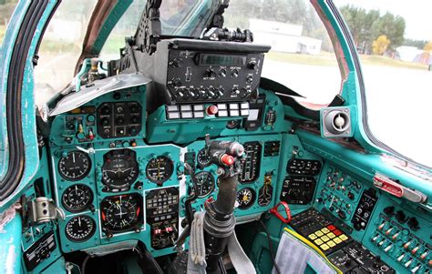 aircraft design   russian cockpit panels painted  turquoise aviation stack exchange