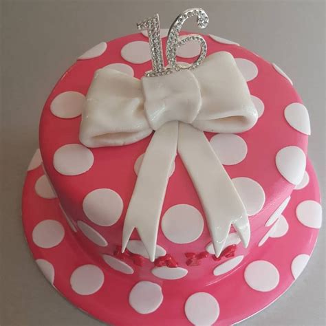 Pink And White Polka Dot Cake Polka Dot Cakes Dot Cakes Cake