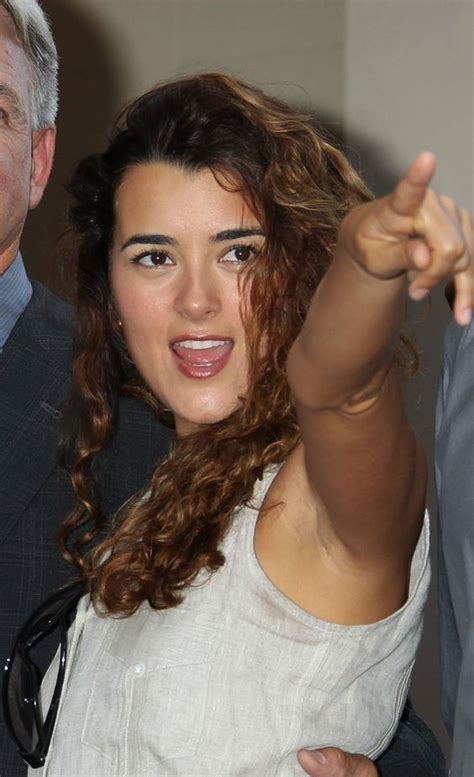 Don T You Point That Thing At Me Ziva David Cote De