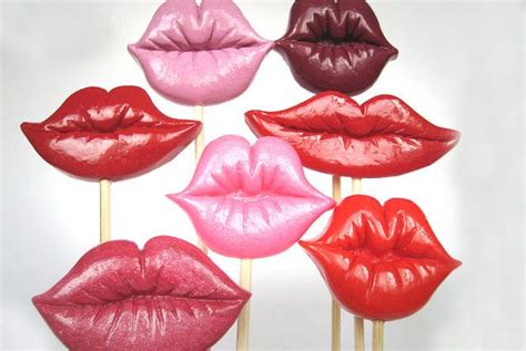lips   lips   valentine crafts valentine