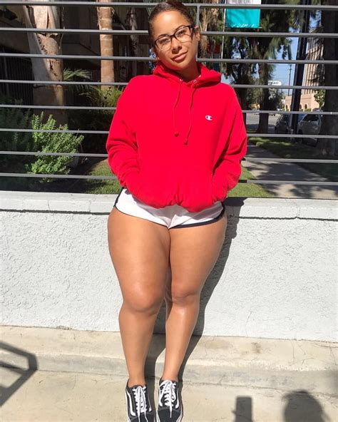pin by brittany on cierra rogers in 2019 pinterest thick hips women and curvy