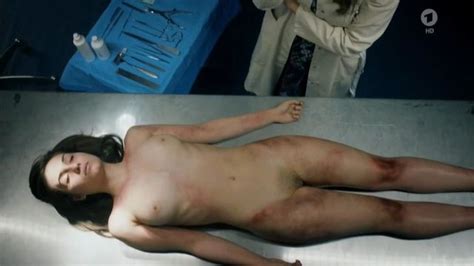 nude video celebs michela ferrazza nude der urbino krimi die tote