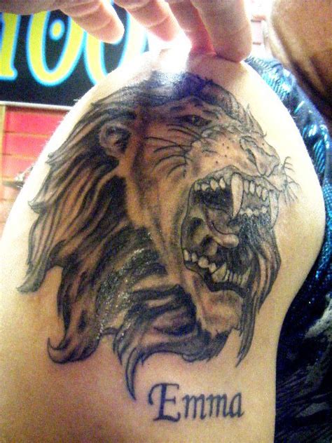Lion Roaring Tattoo Black And Grey Flower Tattoos Tattoo  Flickr