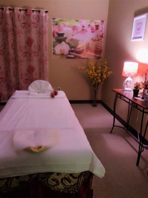 luna spa     oak trafficway kansas city missouri