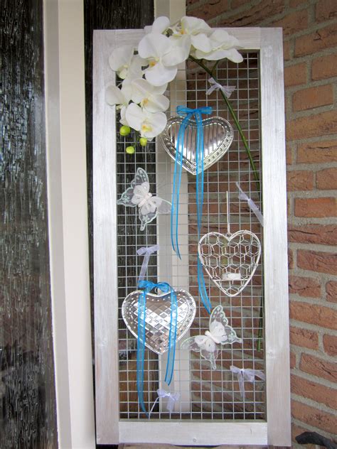 versiering voordeur bruiloft creatief en simpel
