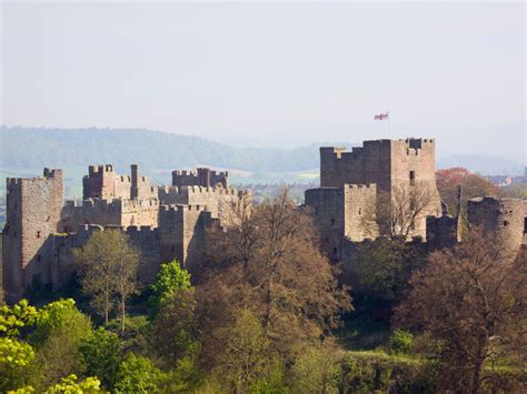 the 5 best things to do in ludlow