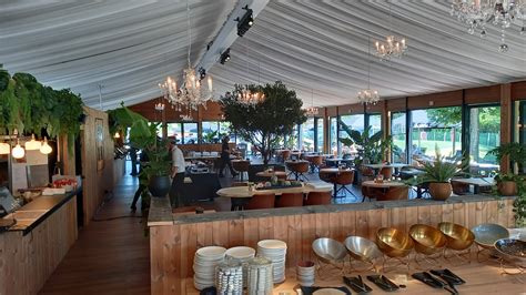 van der valk hotel beveren opent vernieuwde jardin grillrestaurant met outdoor keuken foto