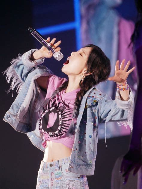 see snsd taeyeon s pictures from her persona concert in