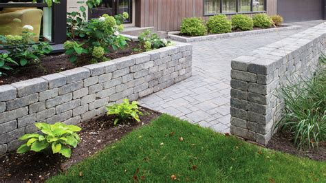 build  retaining garden wall png
