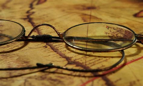 the history of eyeglasses — how trends have shifted art of optiks