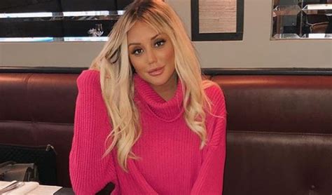 charlotte crosby ectopic pregnancy star urges women to learn signs