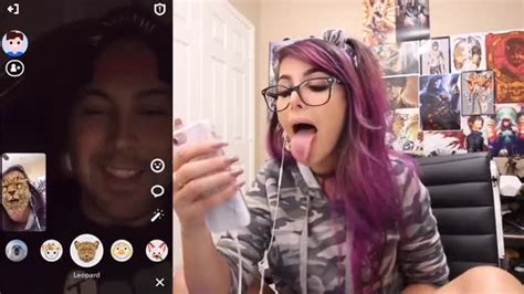 Sssniperwolf S Search Find Make And Share Gfycat S