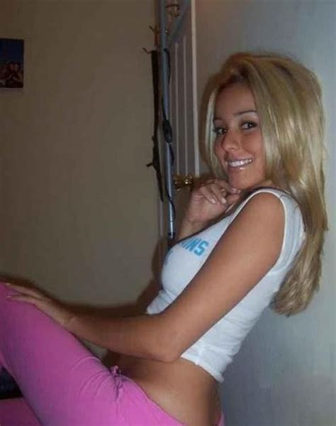 profile angels sexy venezuelan blonde andrea