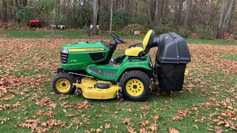 john deere  garden tractor bagger  fall leaf clean  easy material collection system